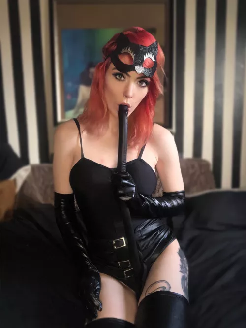 I’m sure the cat thing is over done by now, but the tail is so long and hard 😈 by Chanelnumberseven