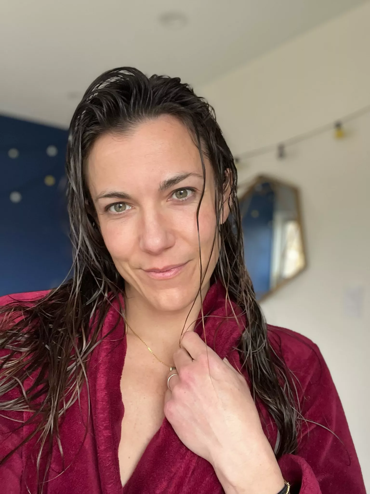 Just got a shower. posted by realwifeof