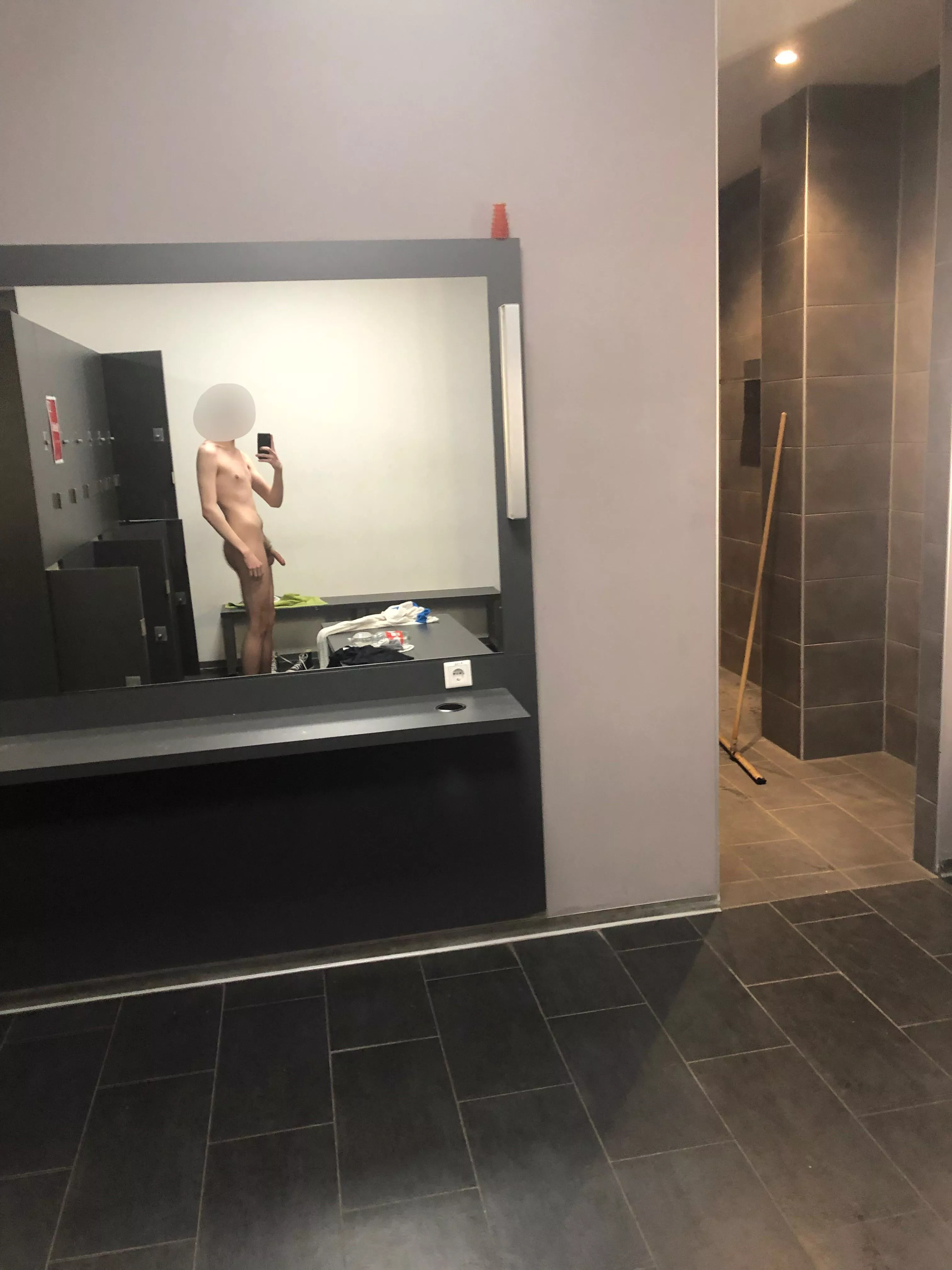 Kinda new to this, does it count?🤔 posted by tall__jay