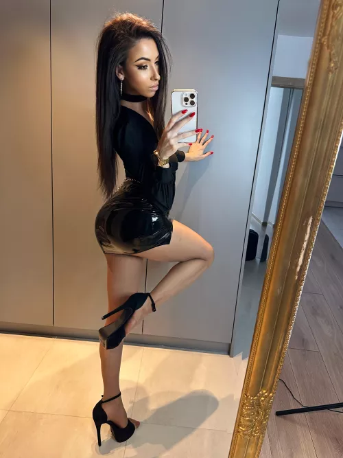 Latex and high heels by missess91