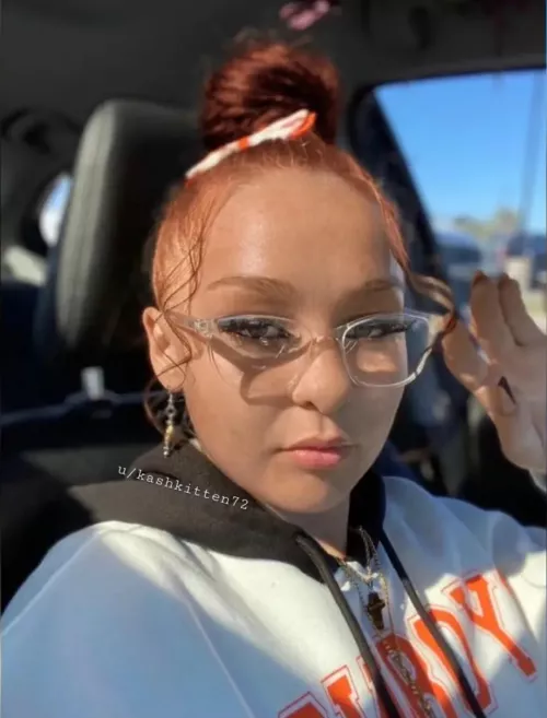 Meet me at the game and you could get lucky tonight by kashkitten72