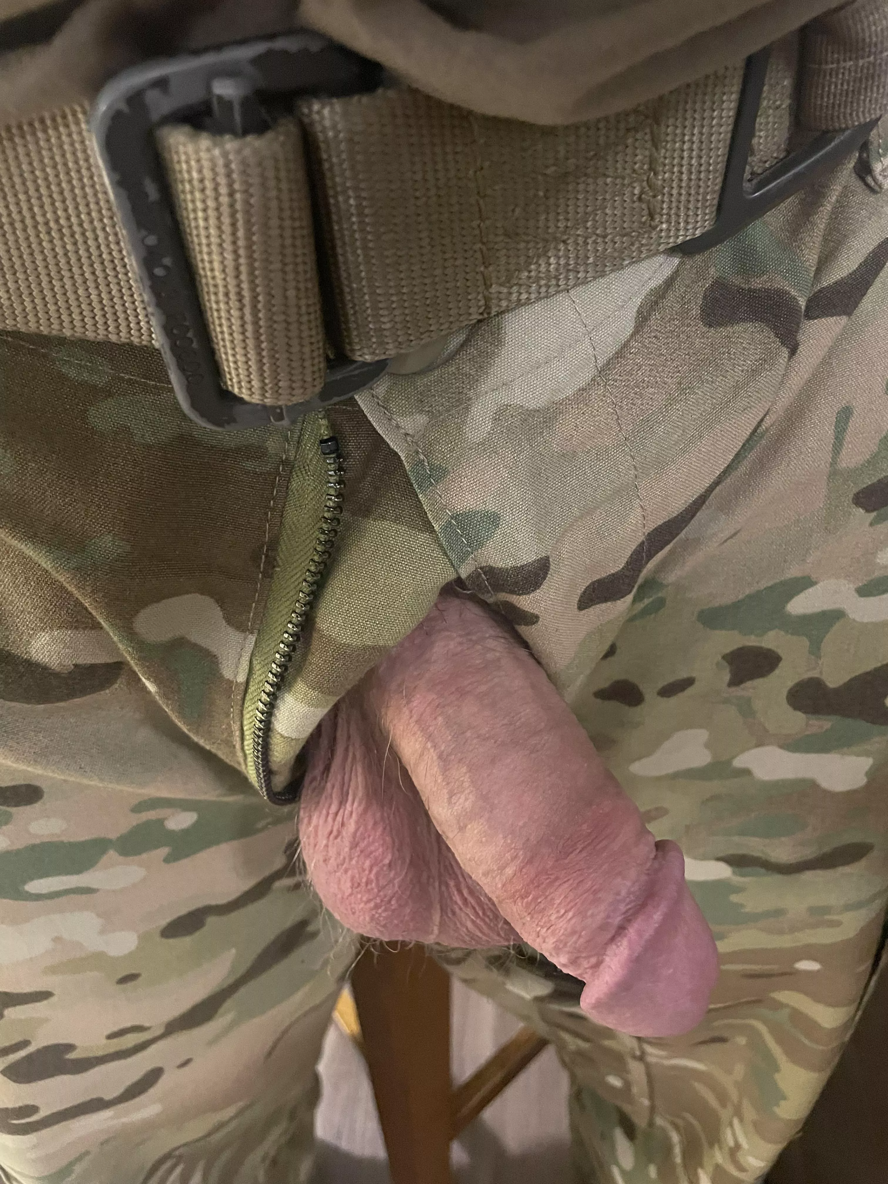 My dick fell out on my lunch break again. posted by cruz341
