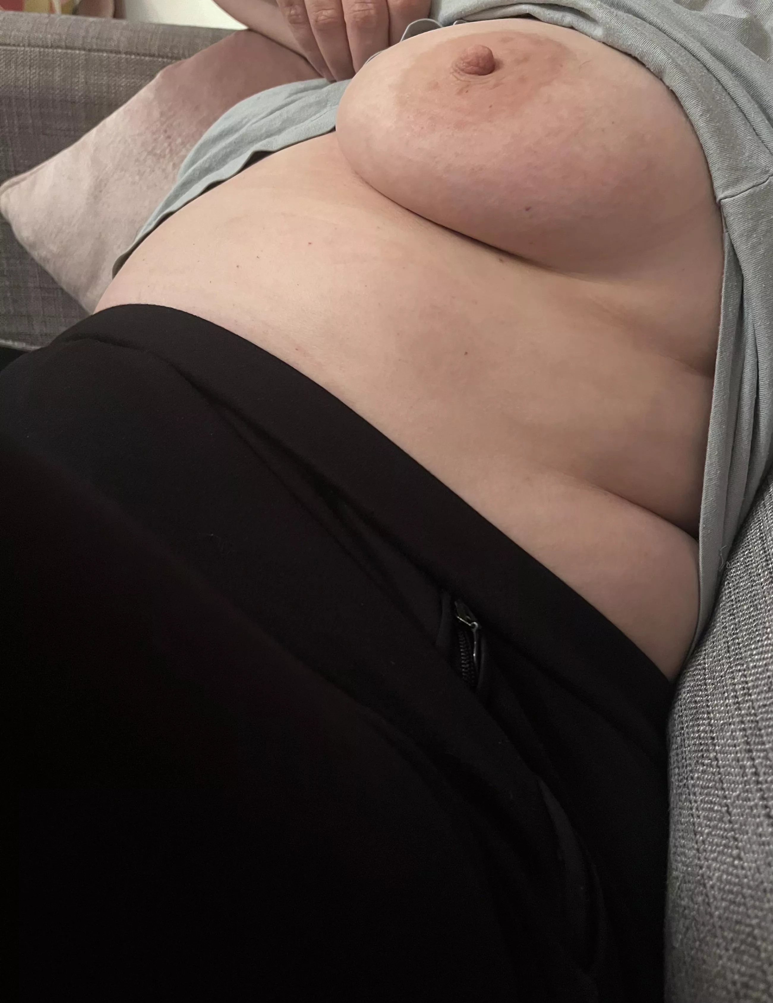 Rate my nip 💋 posted by LillfromSyd