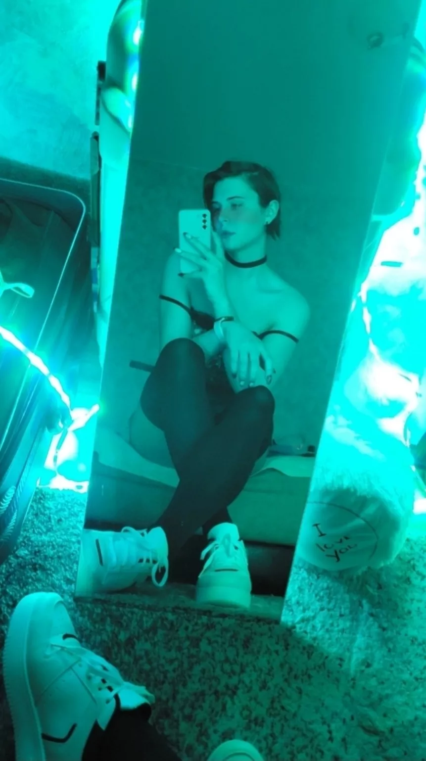 Ready for a date🥰 posted by miwuilrf