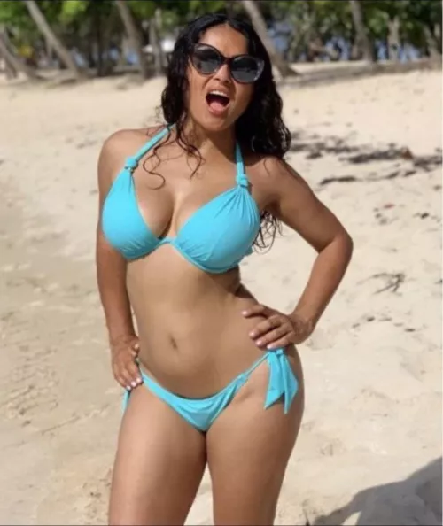 Salma Hayek by New_Mission1740