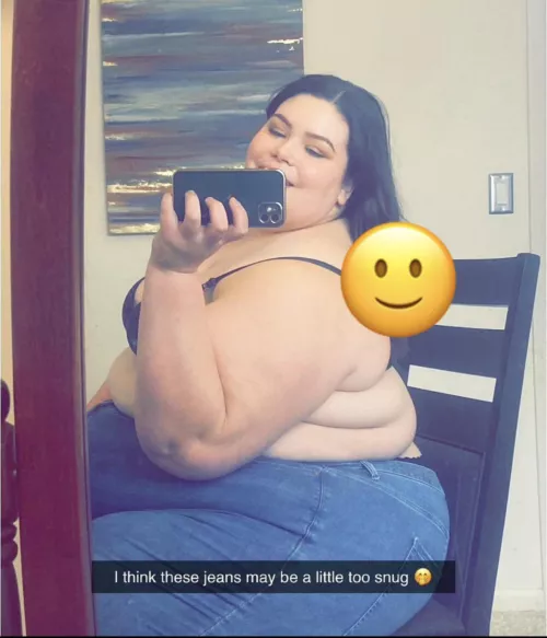 Send me a text message if your interested in being my feeder. by Hungry_piggy_1