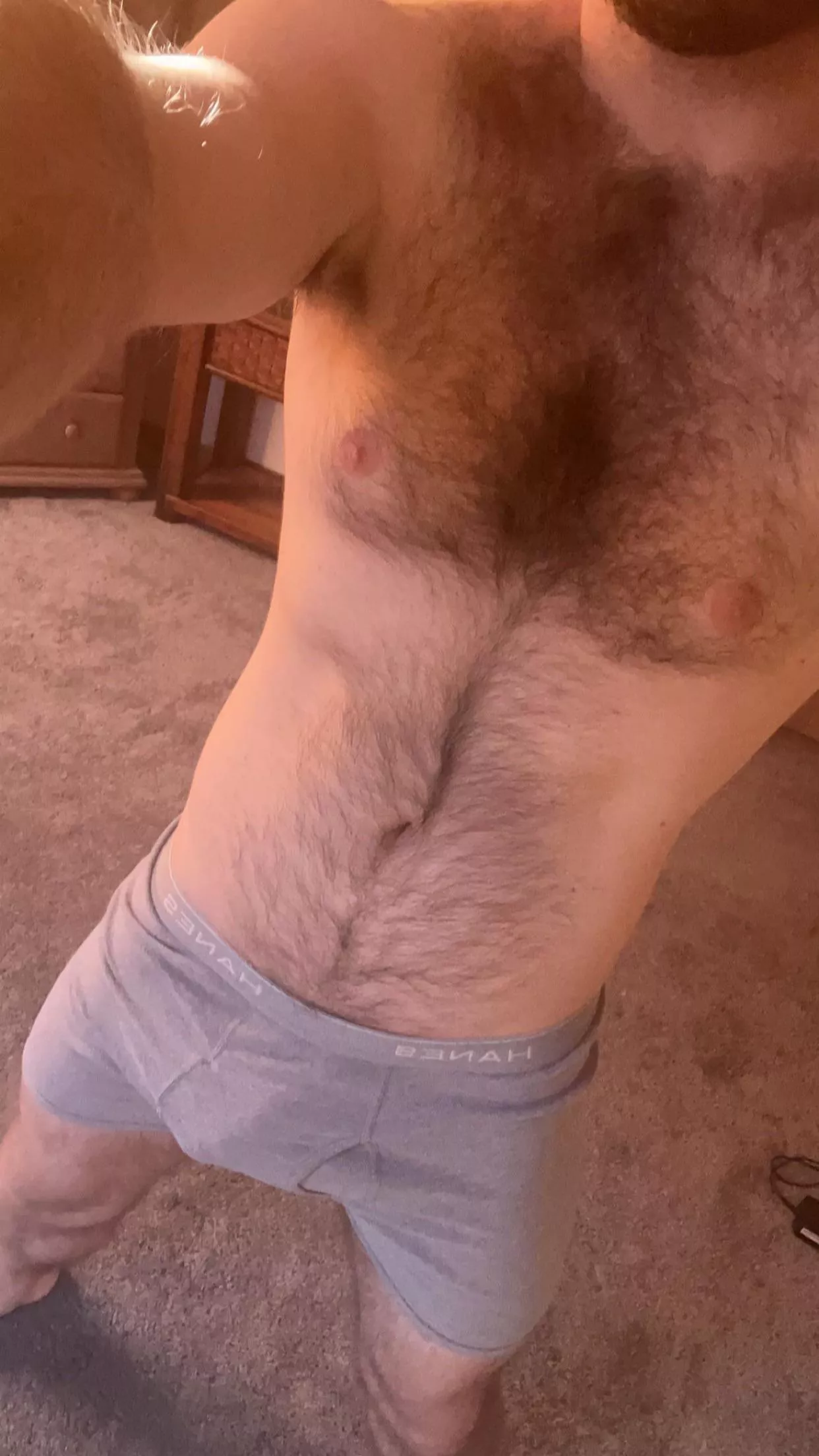 Some bulge showing posted by fadedbadger0