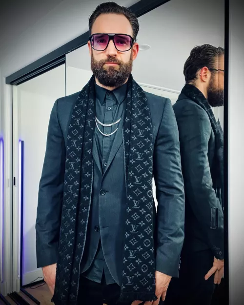 Suited up! by tepelorn