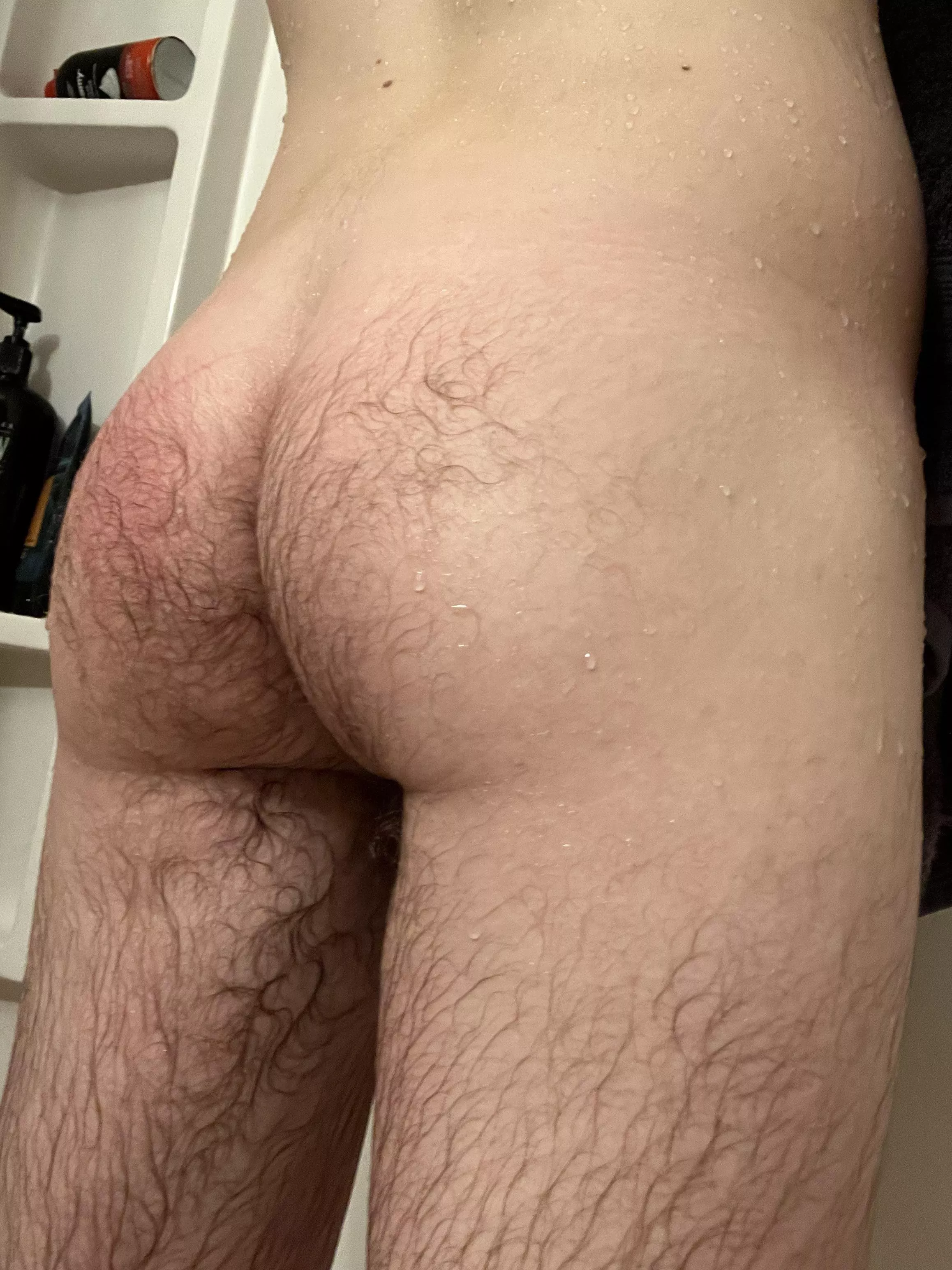 Wet hairy ass😈 posted by jagerbomb14