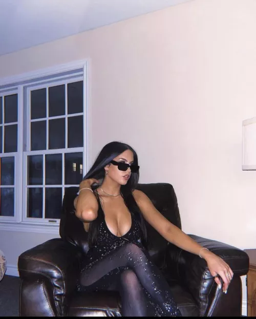 Which pill will you take neo by spicy_kingWest44