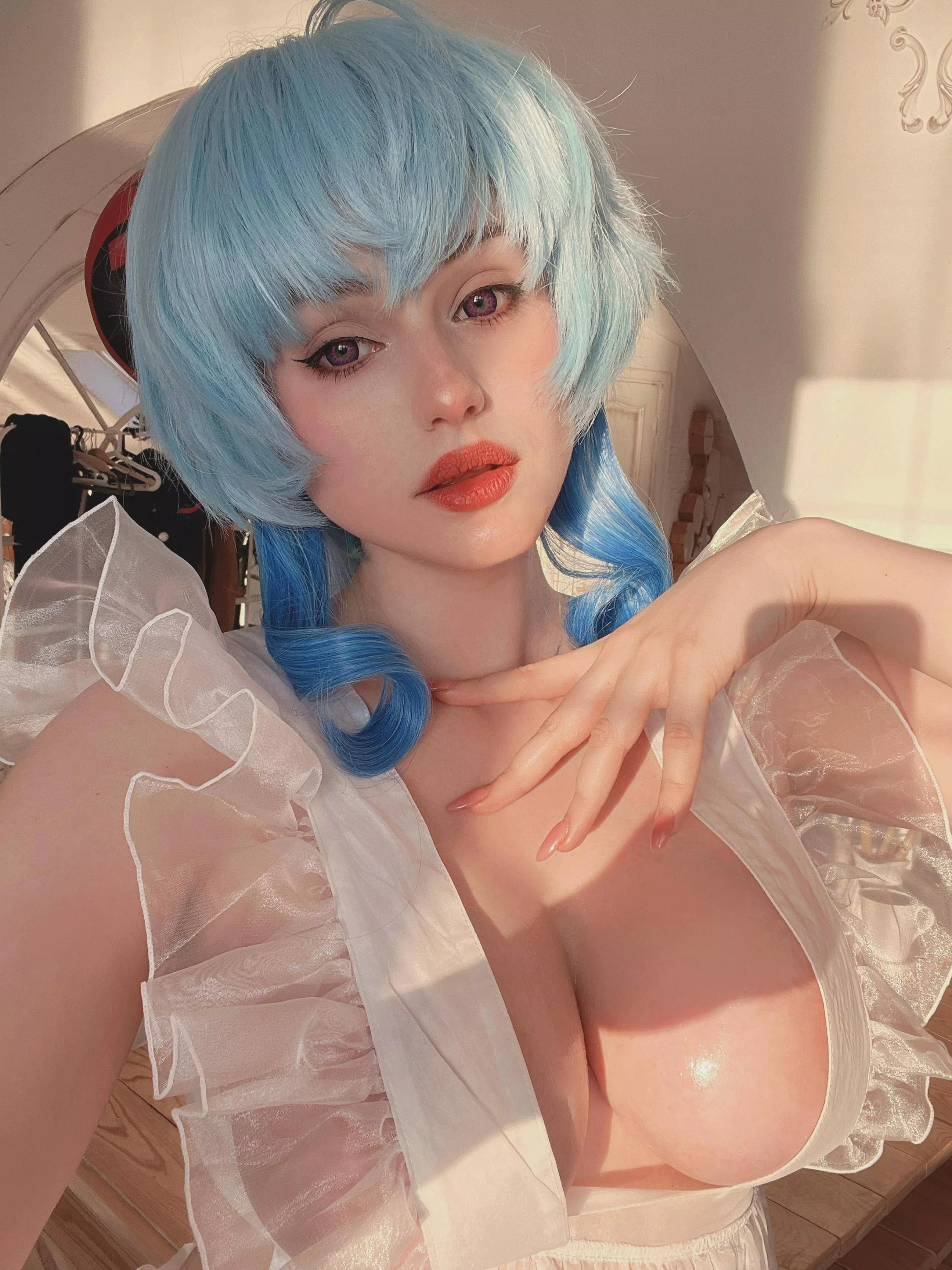 Your kisses are necessary for my boobs posted by osduinedf