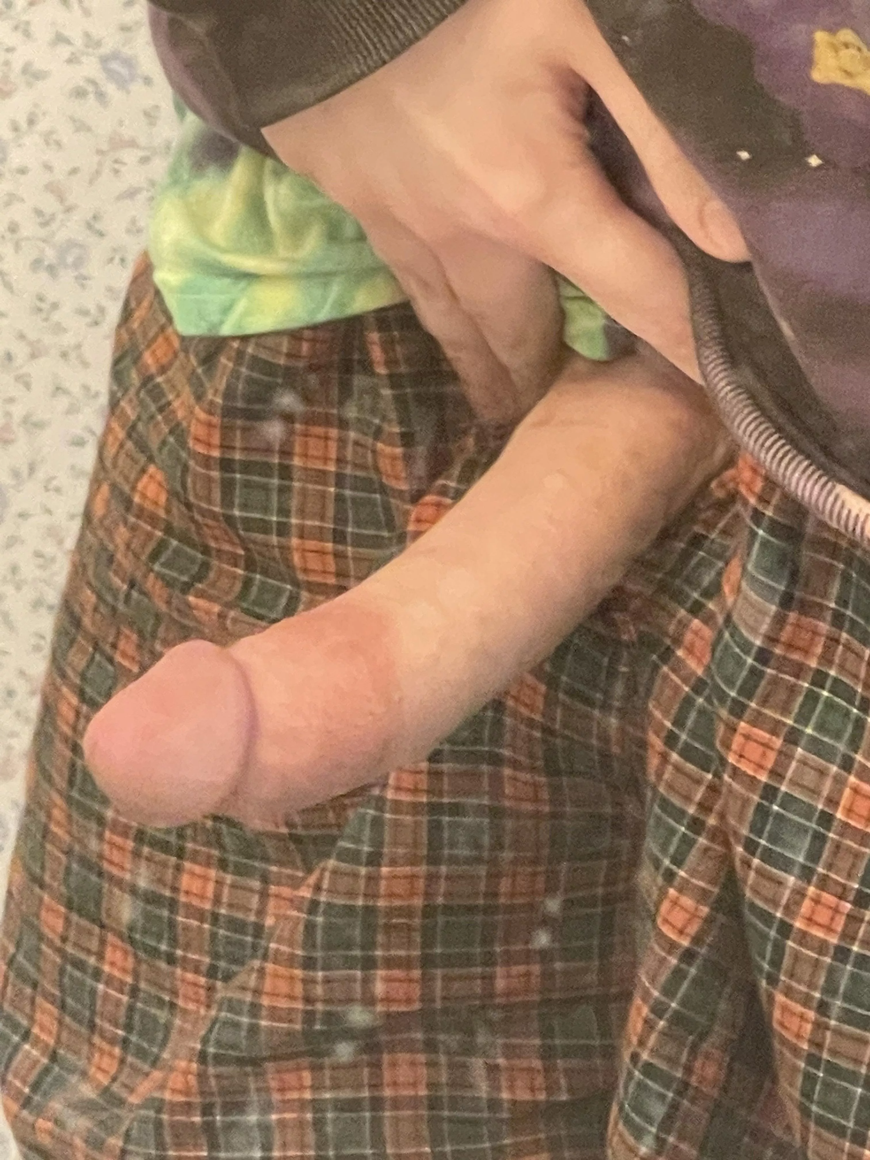 22 Fuck I’m horny for big cock posted by KoalaKuma420