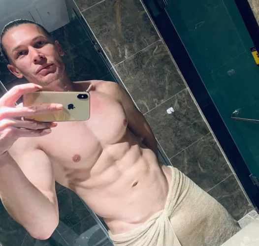 A lot of work has been done to have such a body. by HeavenUser