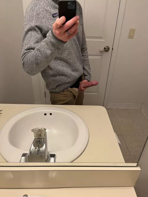 Bathroom break (28) by jockoh69