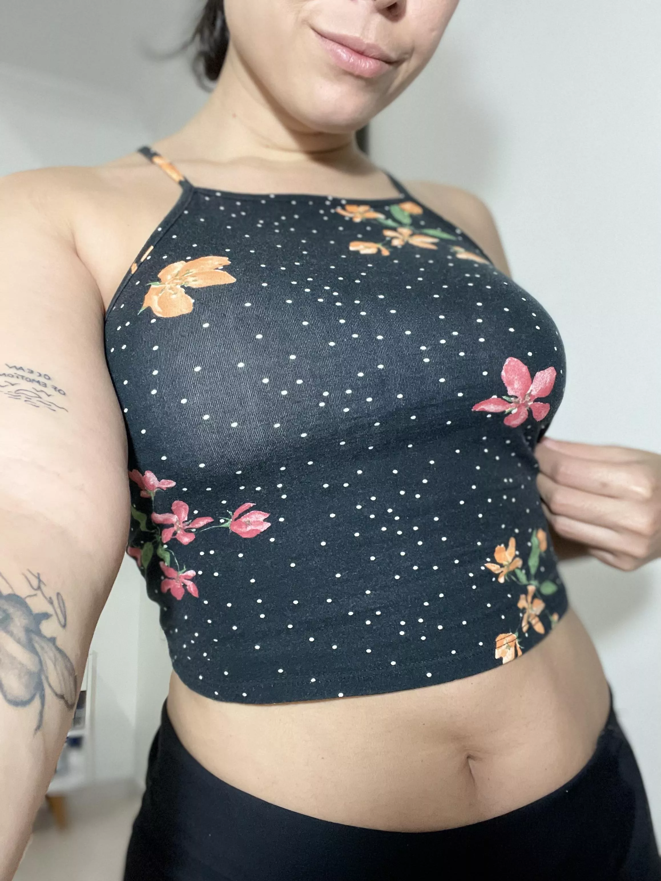 Do I look good? posted by lunasoares