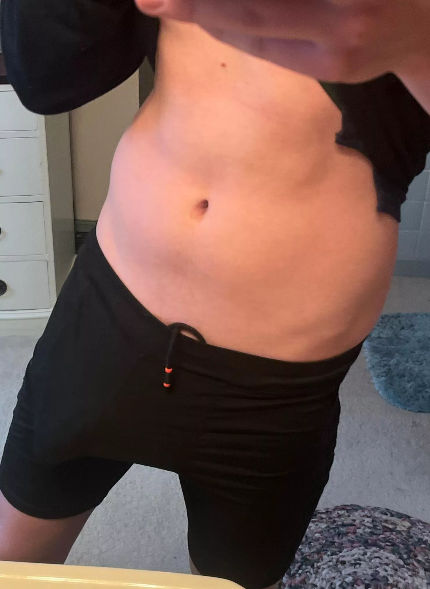 Feeling a little lonely on this saturday, hmu posted by Ryanthelemon43