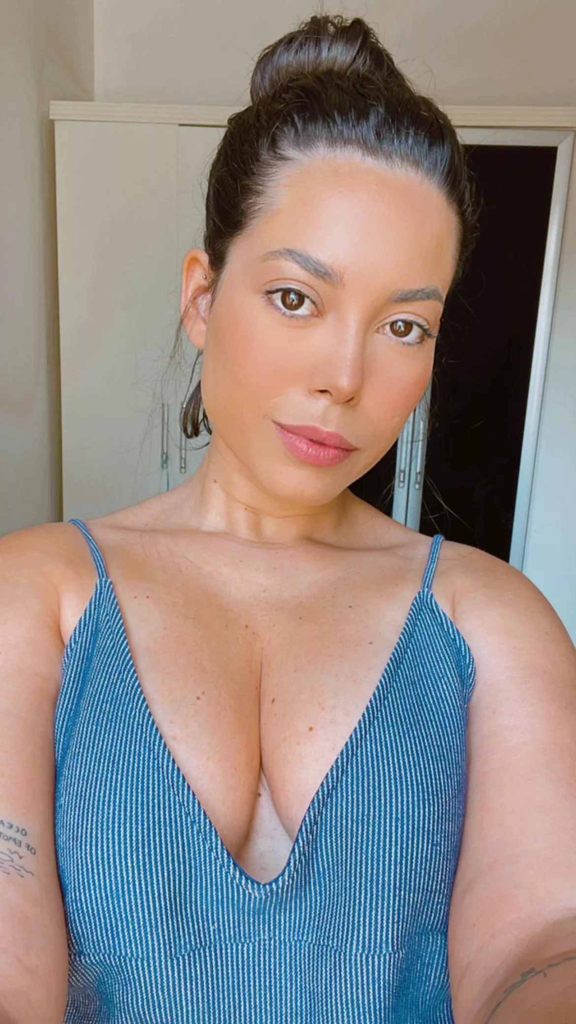 Fo I look fancy? posted by lunasoares