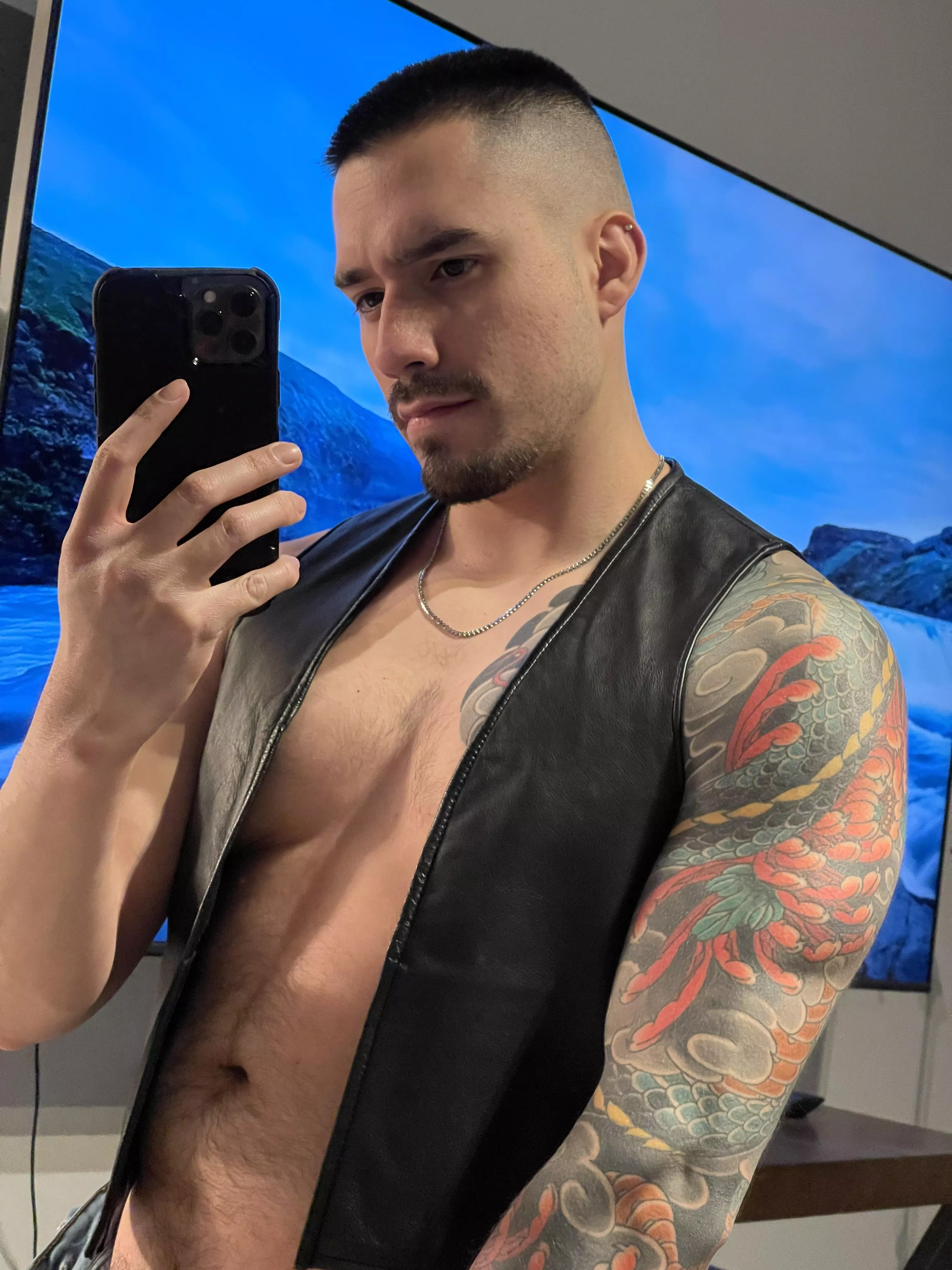 Fresh cut posted by EverythingsOak