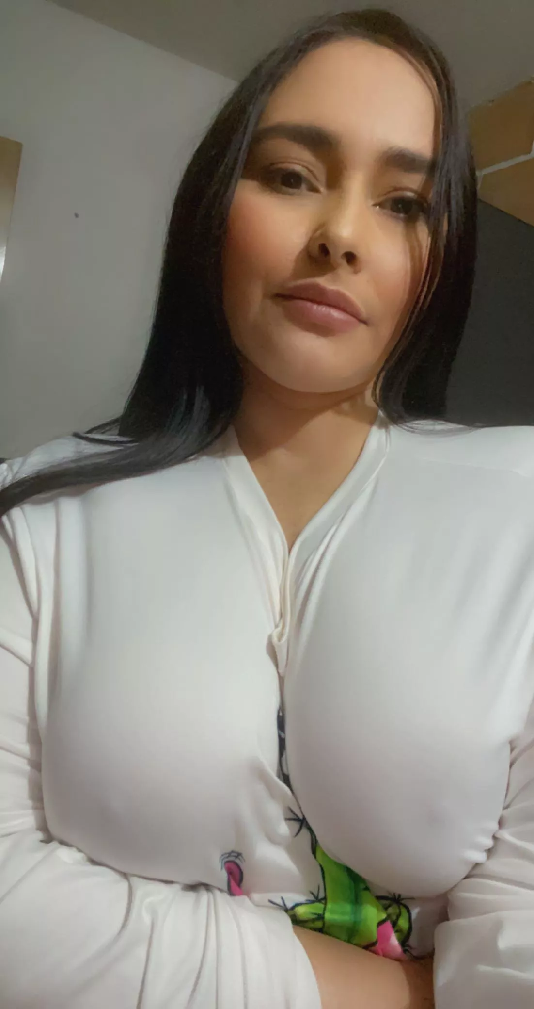 Guess what? white will always be my favorite color posted by Yurve