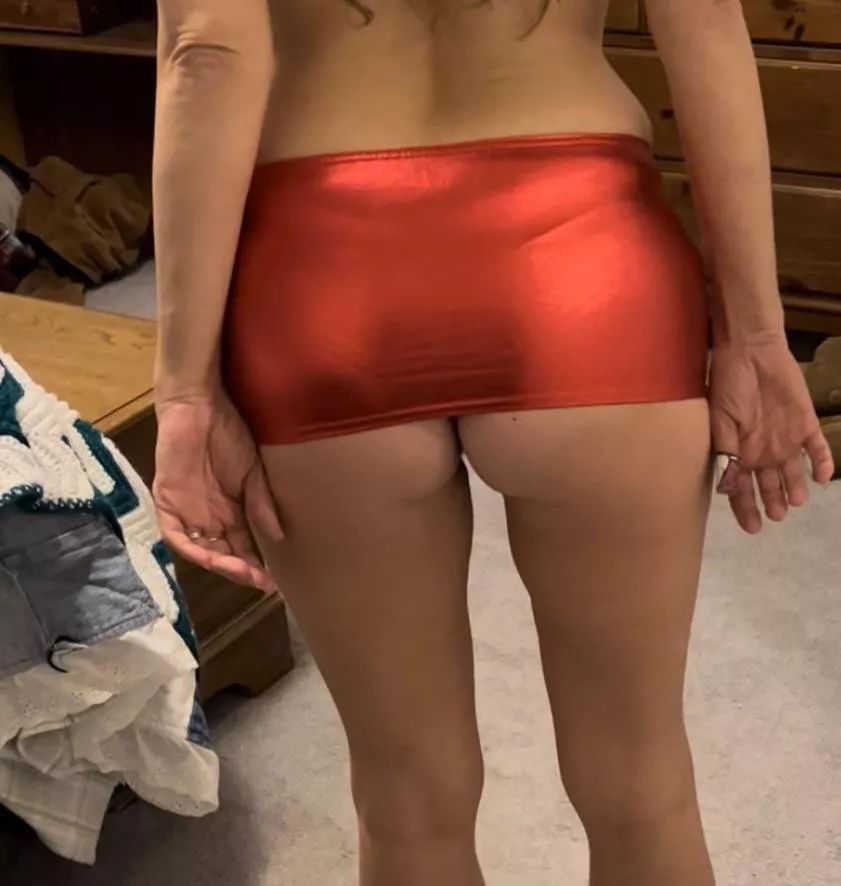 How does this mini look from the back posted by LittleMissStreak