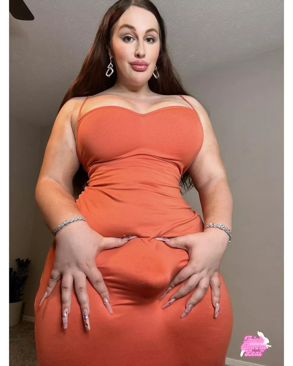 I have something hard in my dress 💦😈🍆 posted by allexisbunny