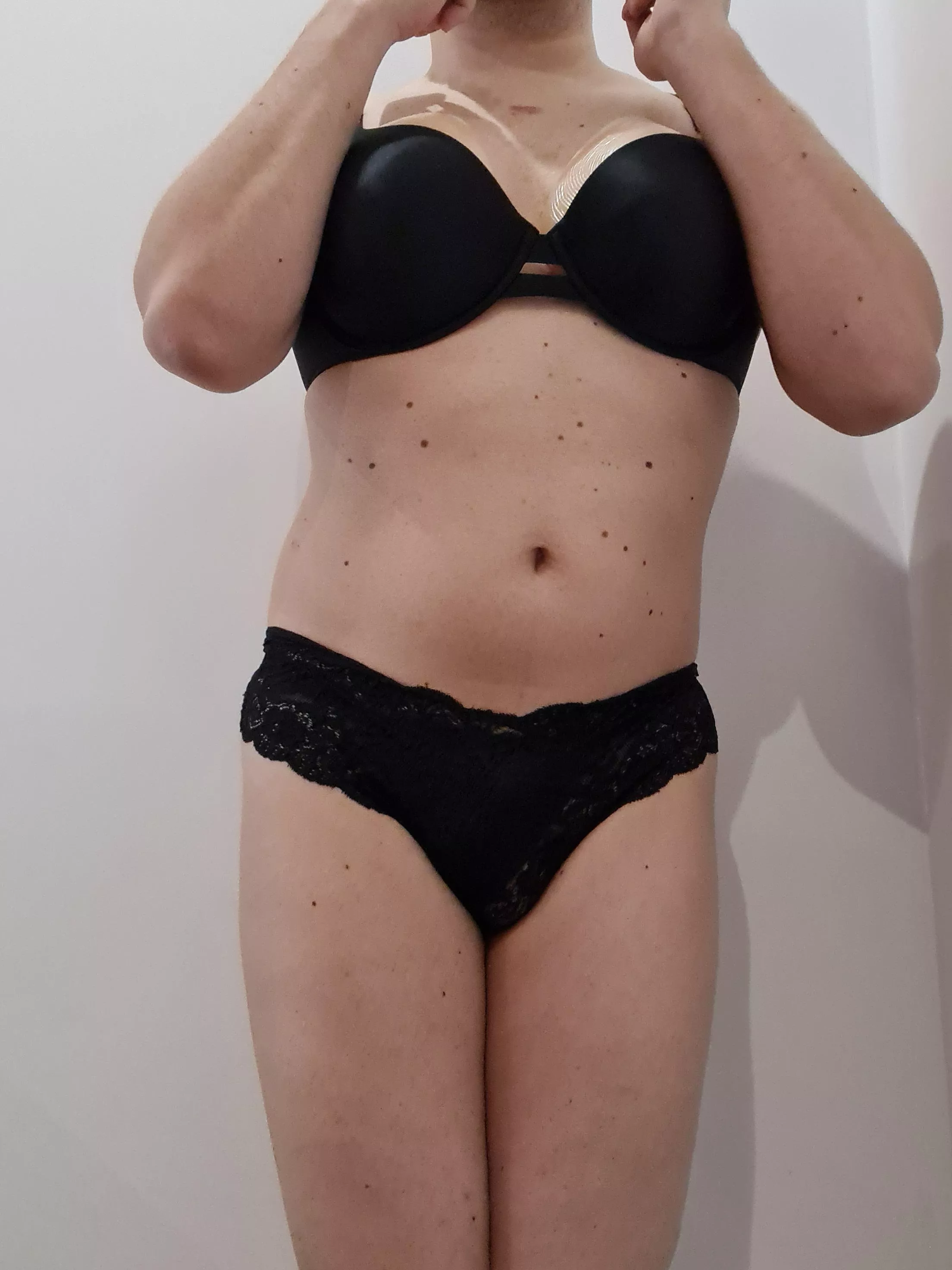 I love black posted by annawhite_cd