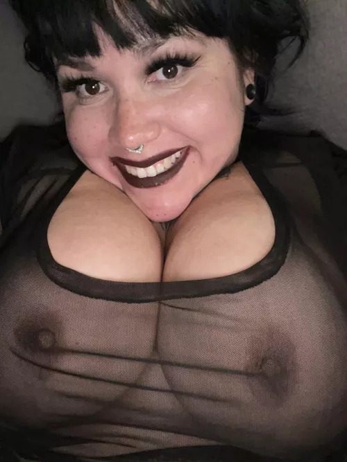 I think my top is a little see-thru 😳😜 by anomaleespectre