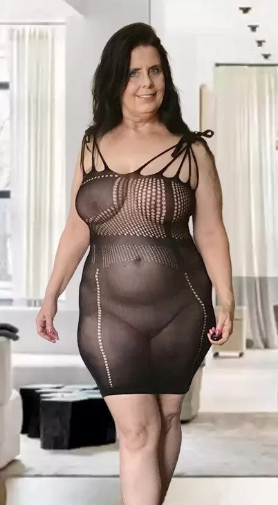 I want to be desired and worshiped, madly and painfully. posted by MatureCarrie