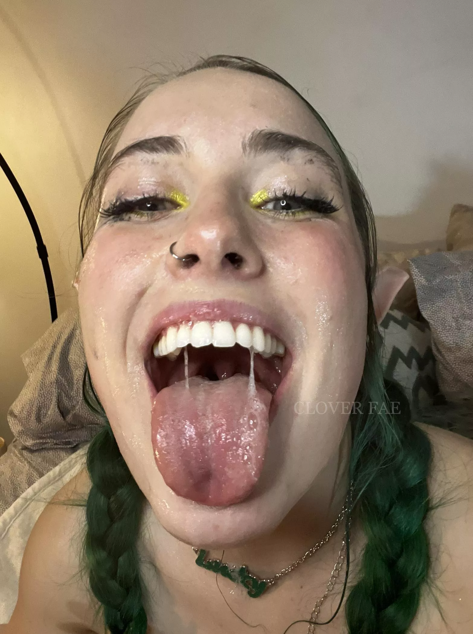 I’m a happy lil girl posted by yourfriendclover