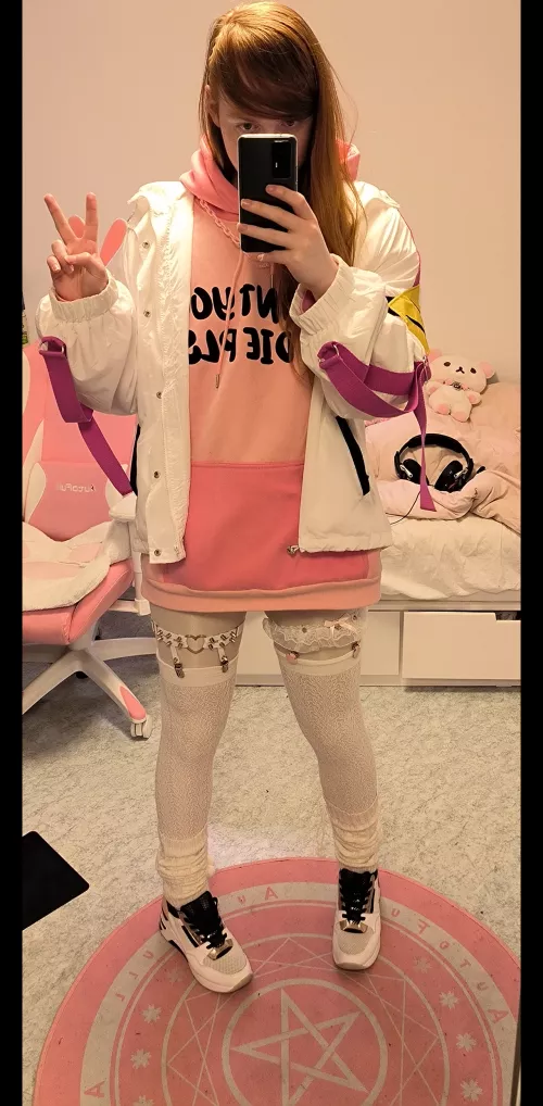 Its fun to stand out in public 💕 by BoiPrincess