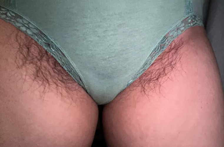 Just can't seem to contain it ~ by MissPeak