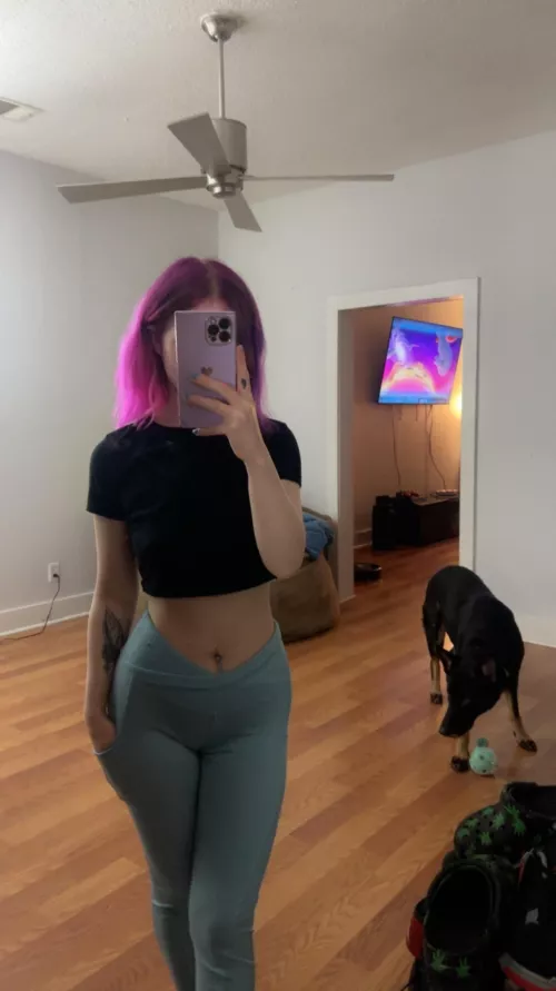 Like my new leggings? by HarleyQuinnnXo