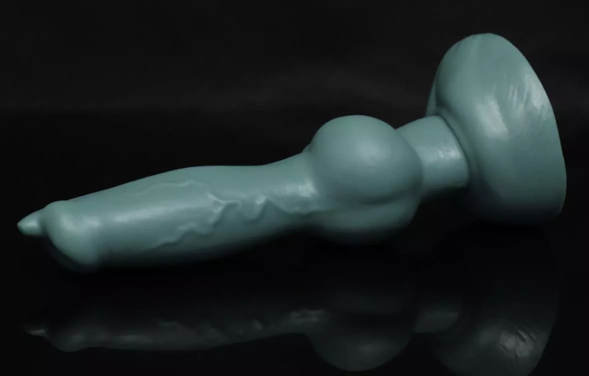 Literally just told myself I had enough knots but couldn’t resist this Rex 👌🏻 posted by oenthevampyre