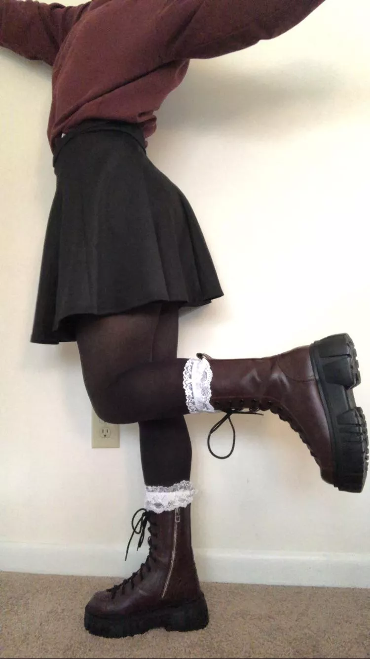 my gamer outfit for today (yes, it increases skill) posted by mabelfae