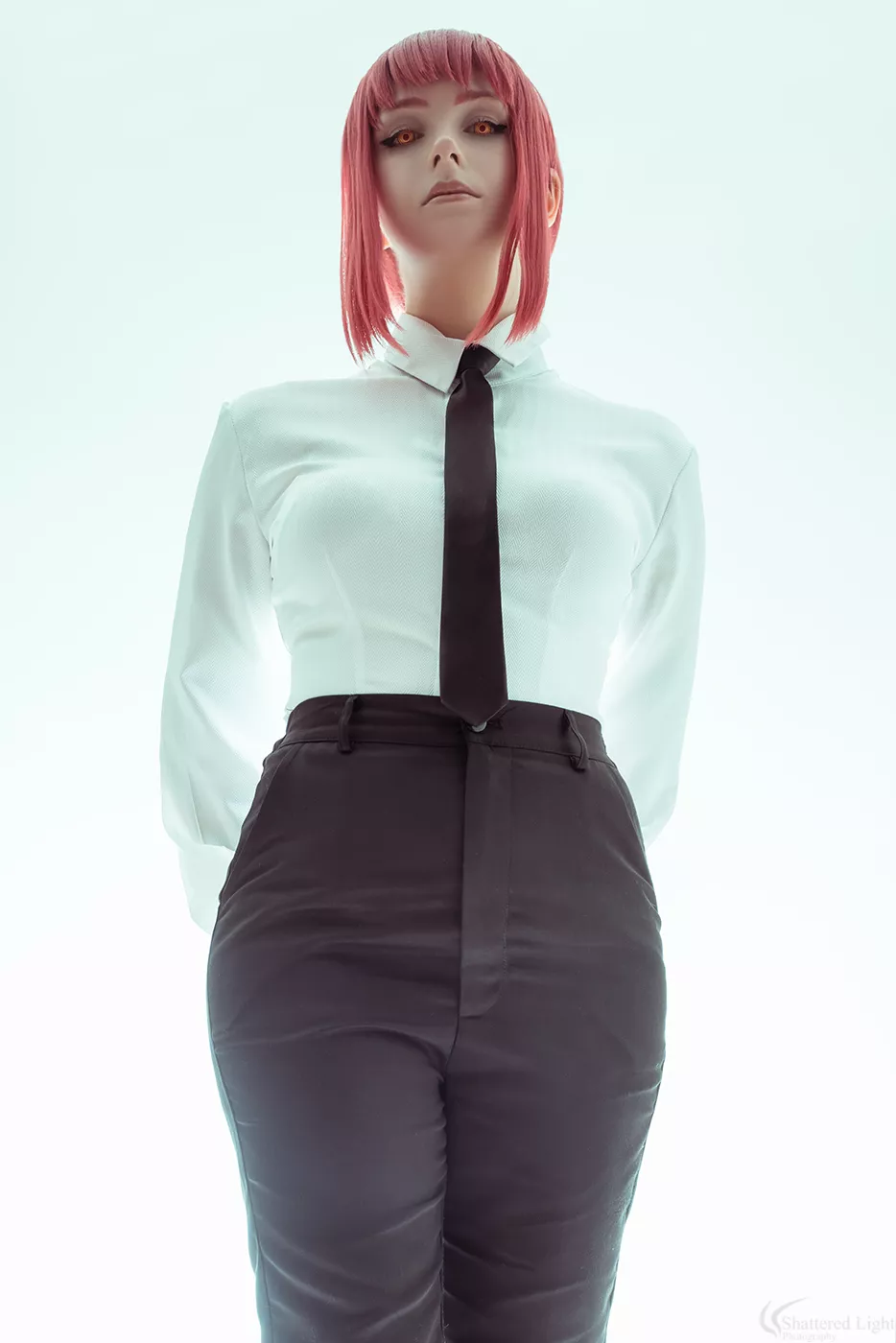 My Makima cosplay from Chainsaw Man (Photographer: Shattered_light_photography) posted by Paiclyacosplay