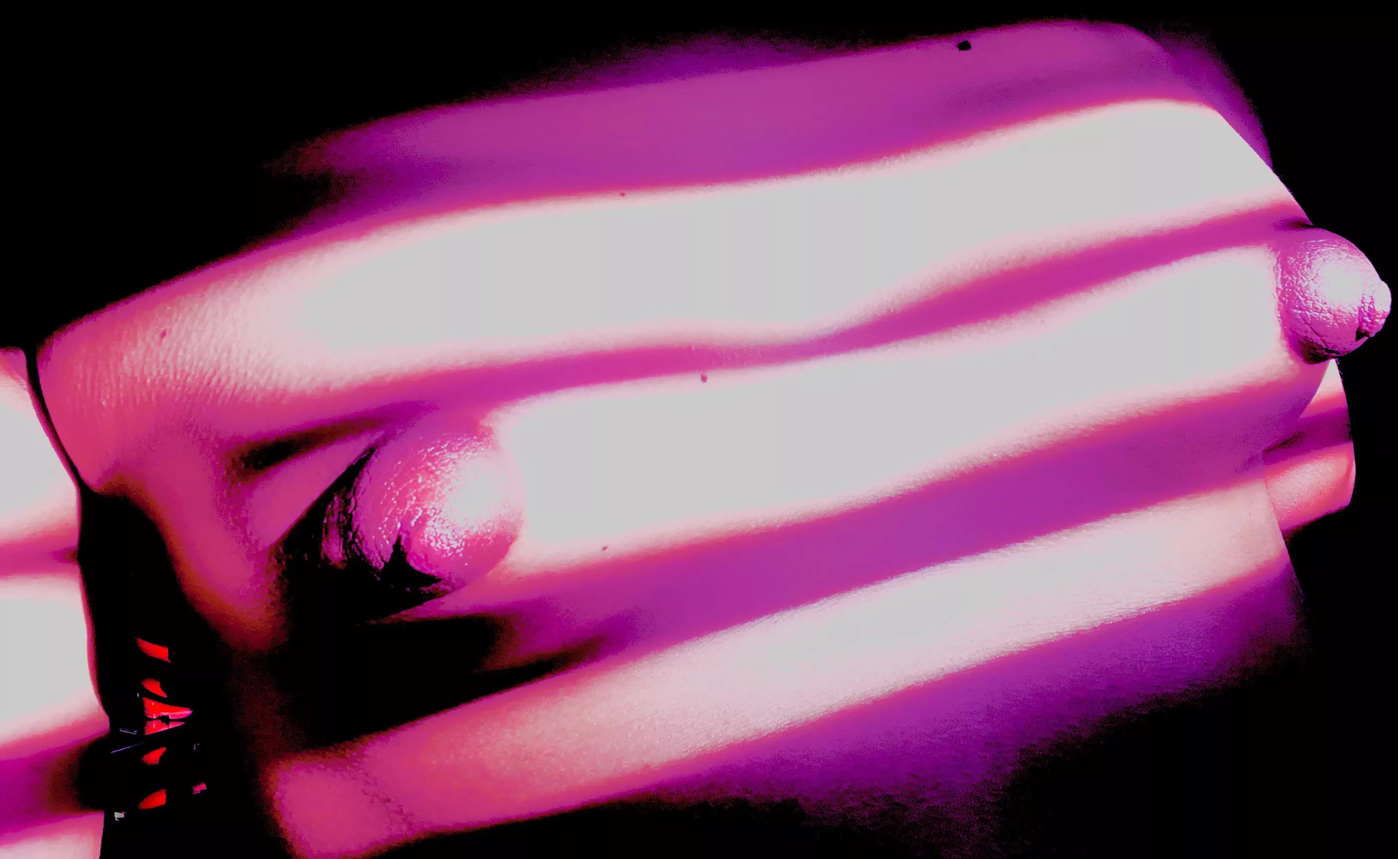 On the edge of two extremes posted by Bubbly_Fun_1816