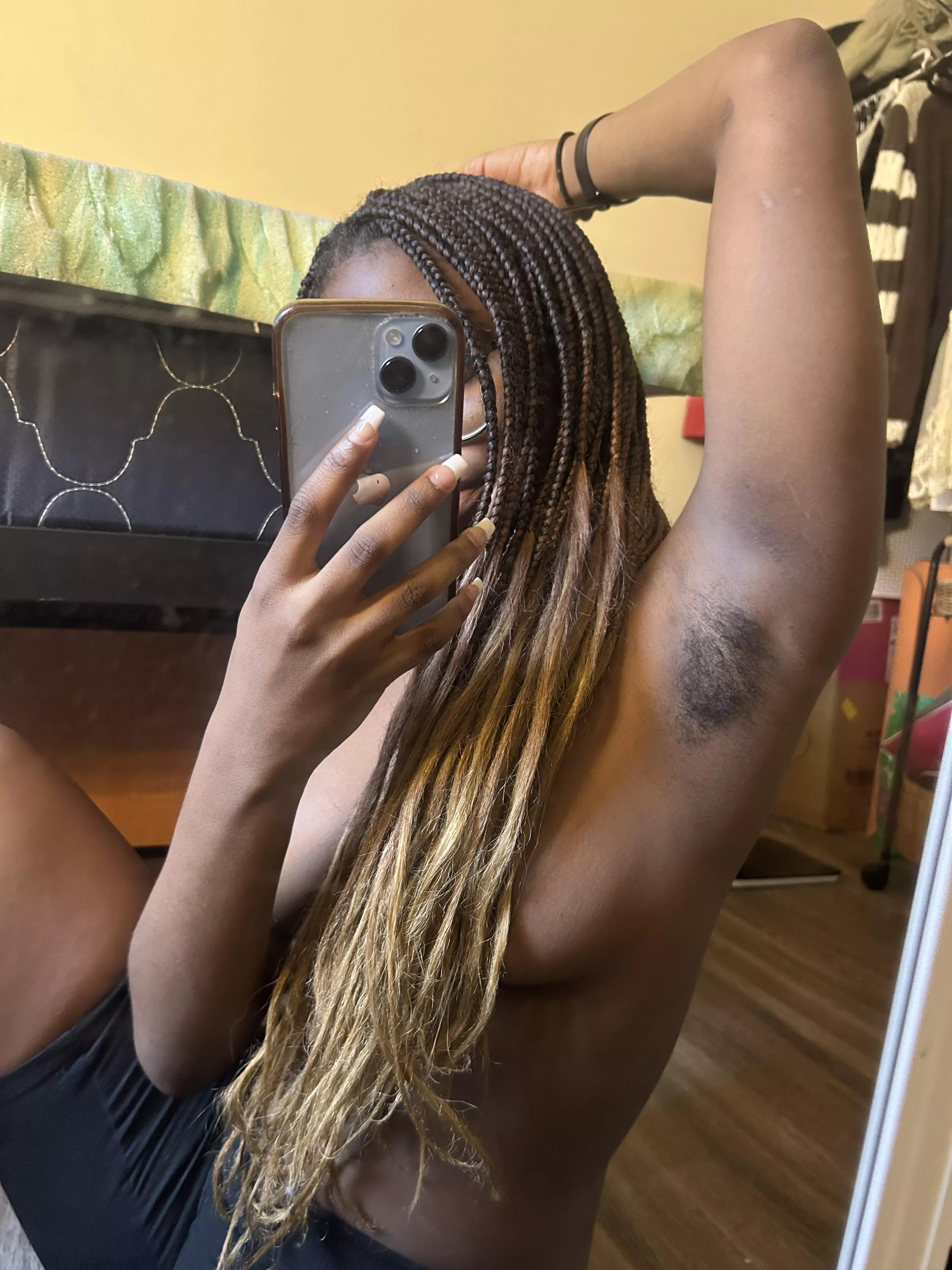 shaving tonight 🤍 posted by pumpkincutiepie