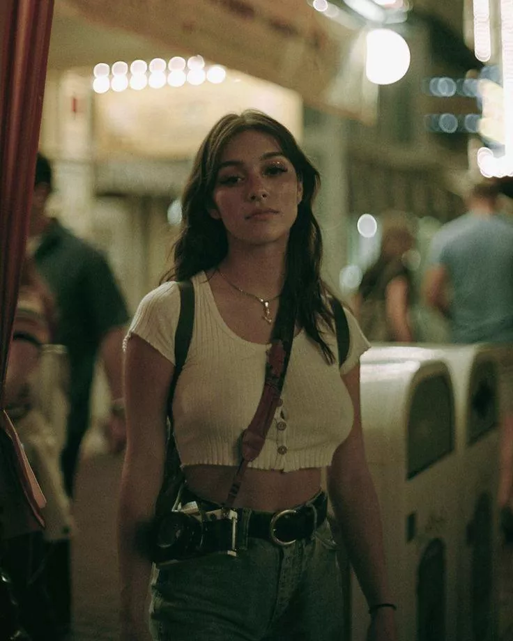 Taylor Lee posted by Long-Escape-6807