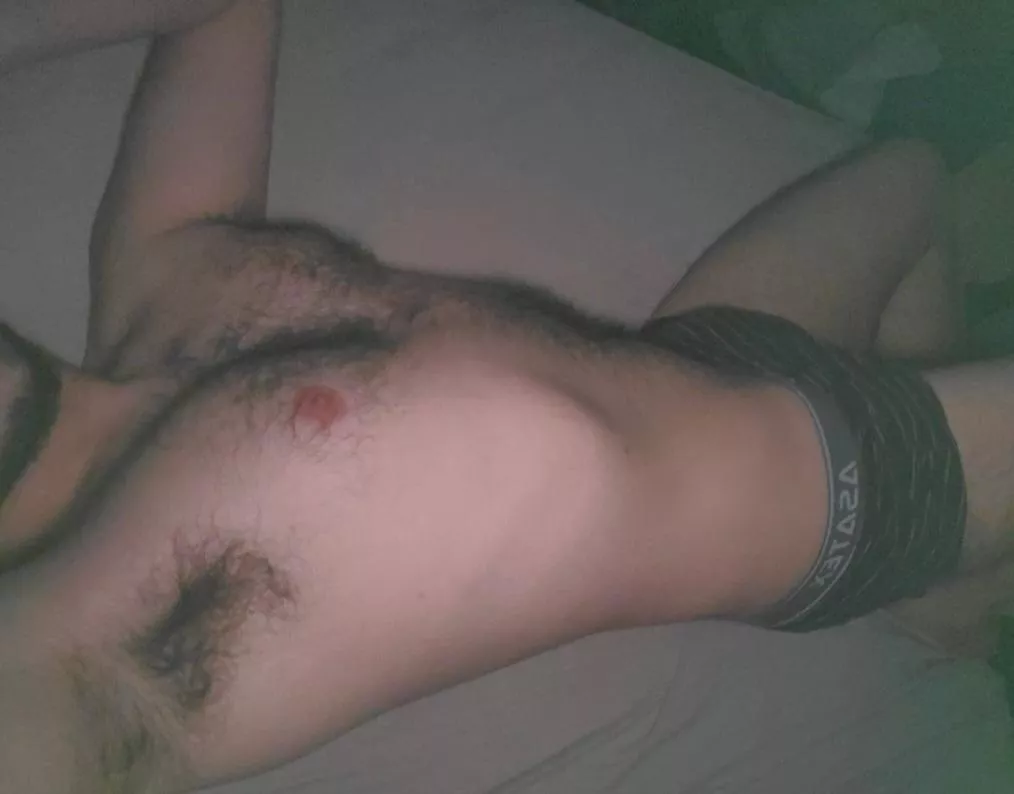 tell me whatcha think posted by Thr0wawayyay4