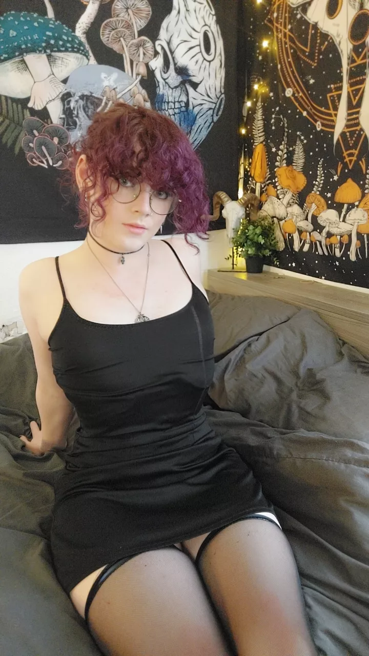 This dress made me feel pretty! Any styles you think I should try? posted by NuniCult