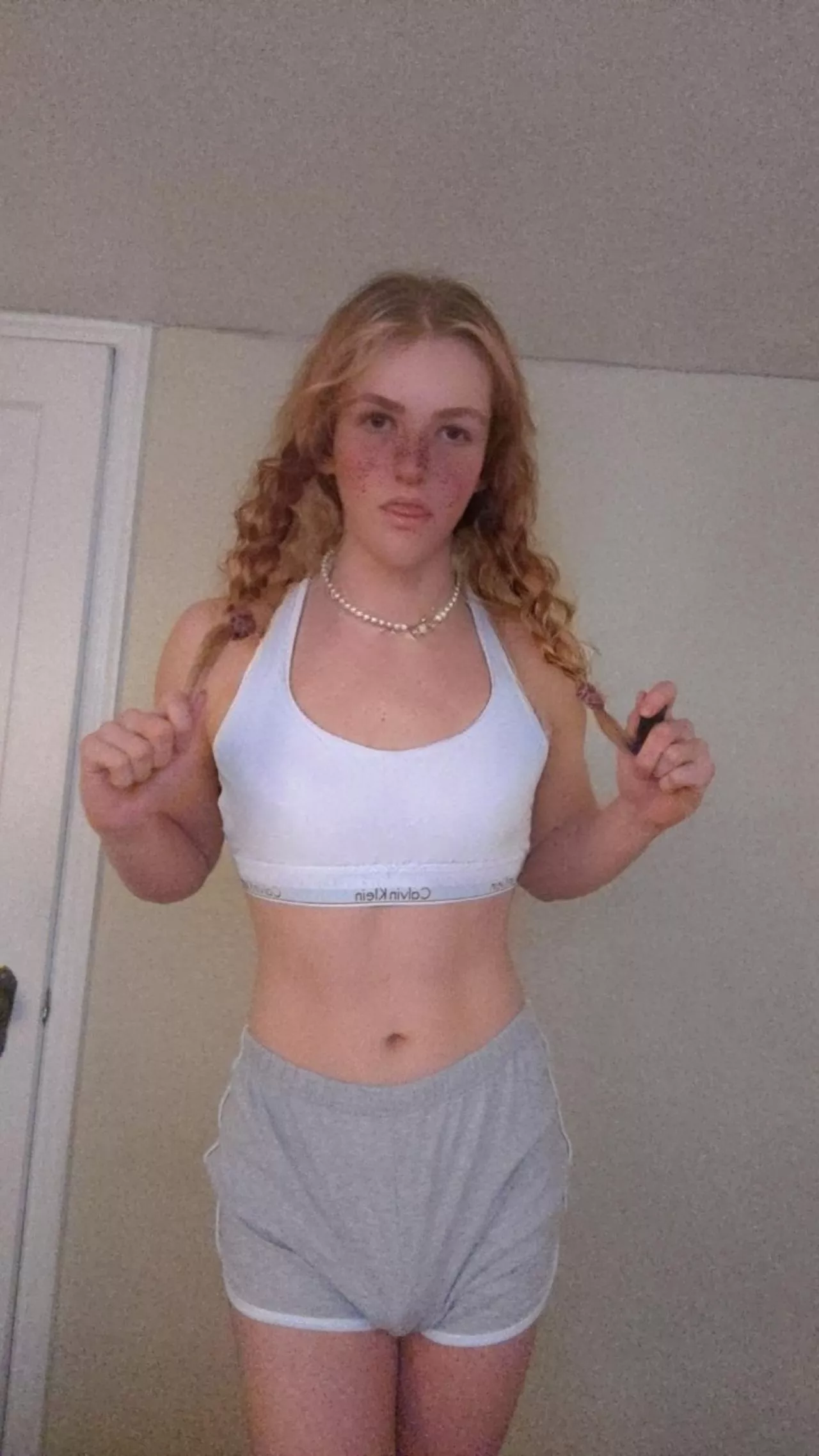 Wanna Be My Gym Buddy? posted by dandelionboyx