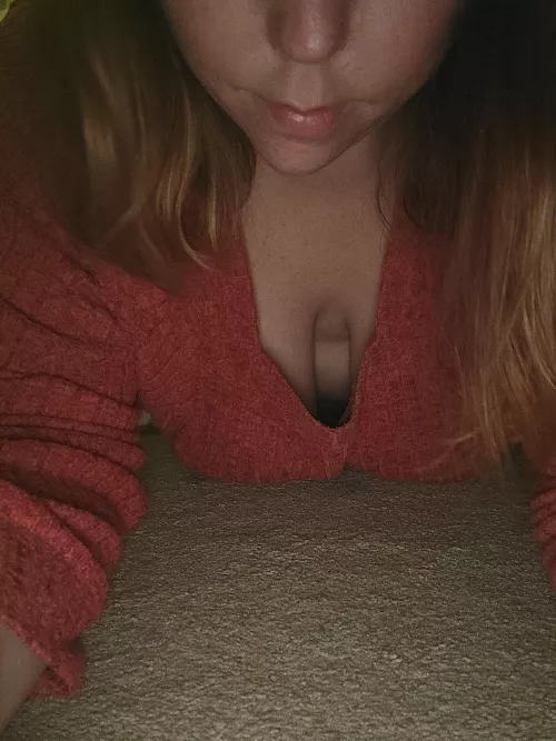 What am I doing on the floor by mellymac123