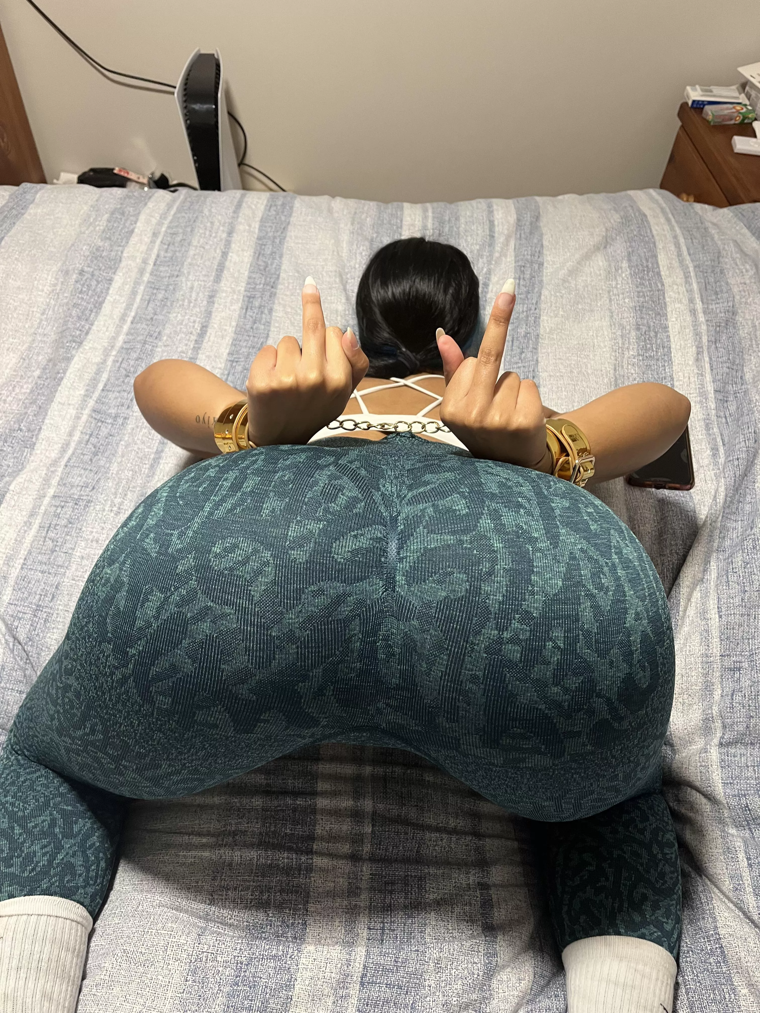 What would u do if u found me like this? [F] posted by Minute-Tune-7611