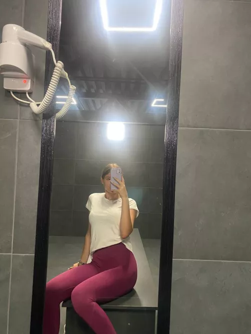 Where is my gymbro? by EbbAggressive2792