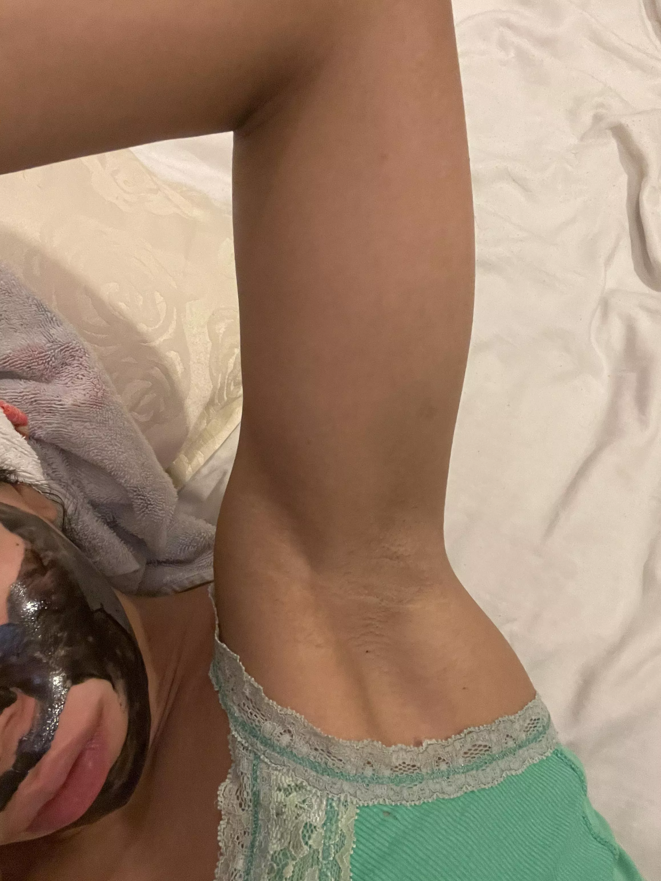 Will you be a part of my self care Saturday and lick my armpits posted by bbygirllxoxo