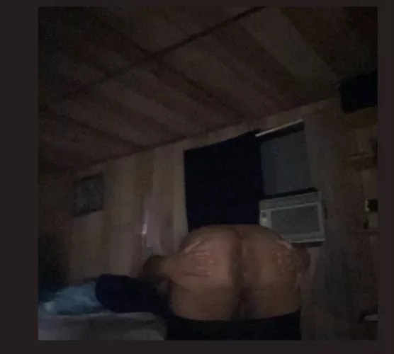 28 male. Make me your little Cum slut. Sub sissy bottom. Dominate me. by kln94