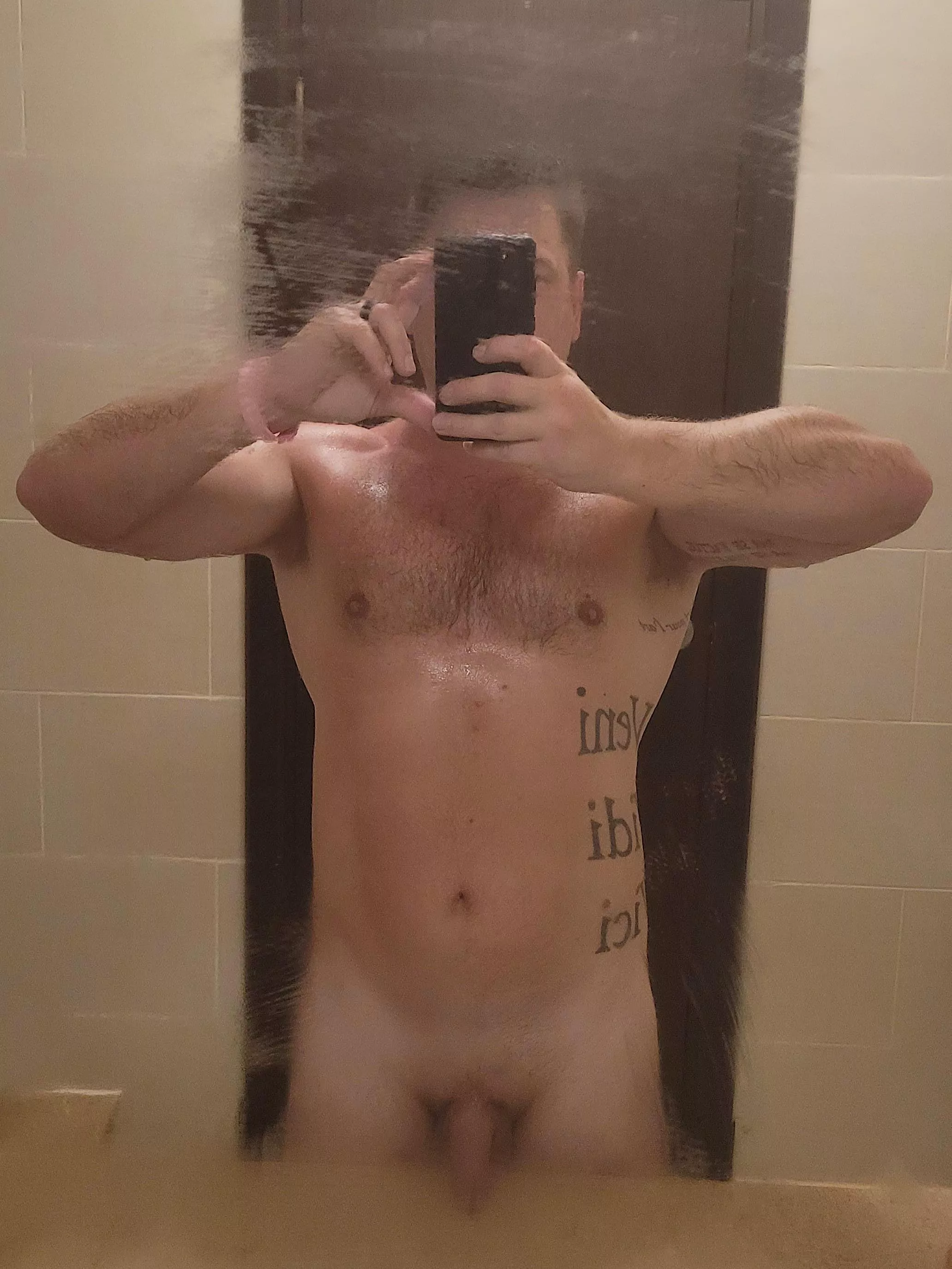 [41] Just got out the shower, who wants to get dirty again? posted by GoldEnd1682
