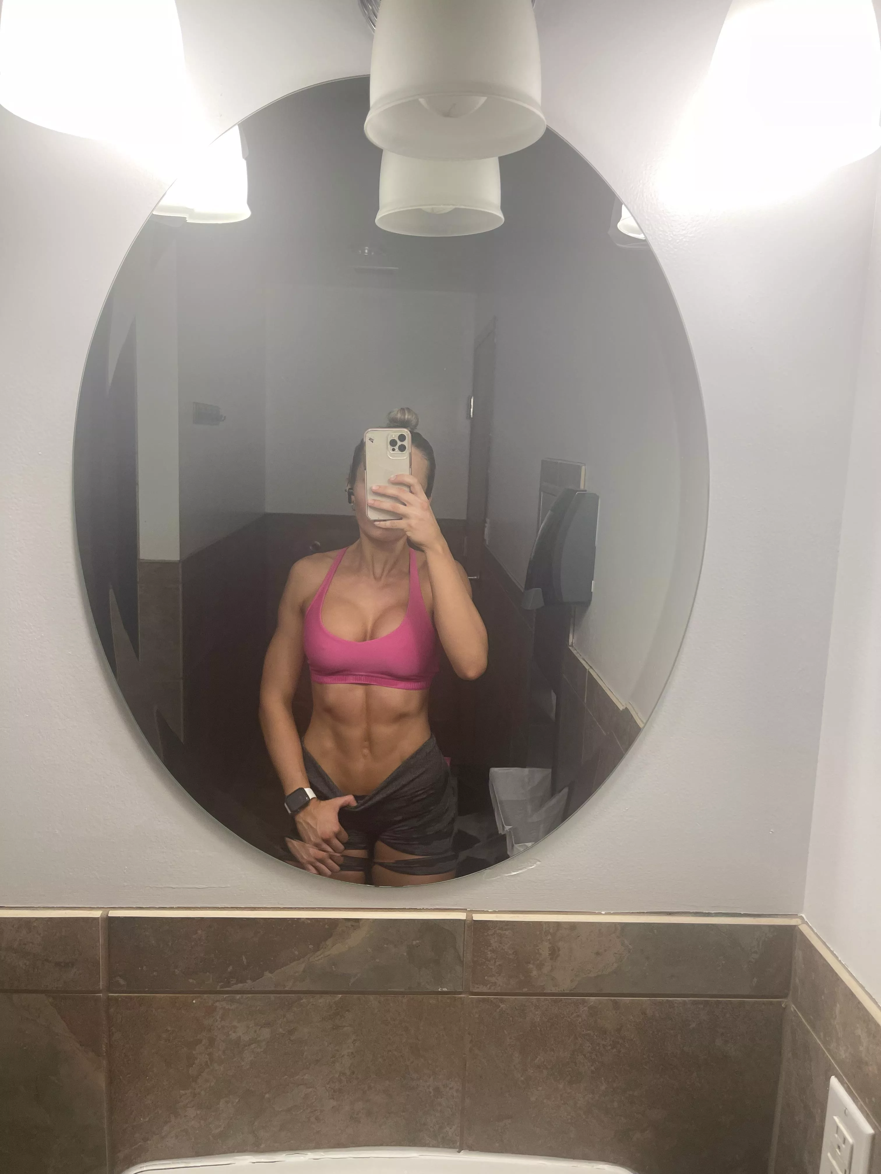 Ab flex in the changing room at the gym posted by Princessssss_P