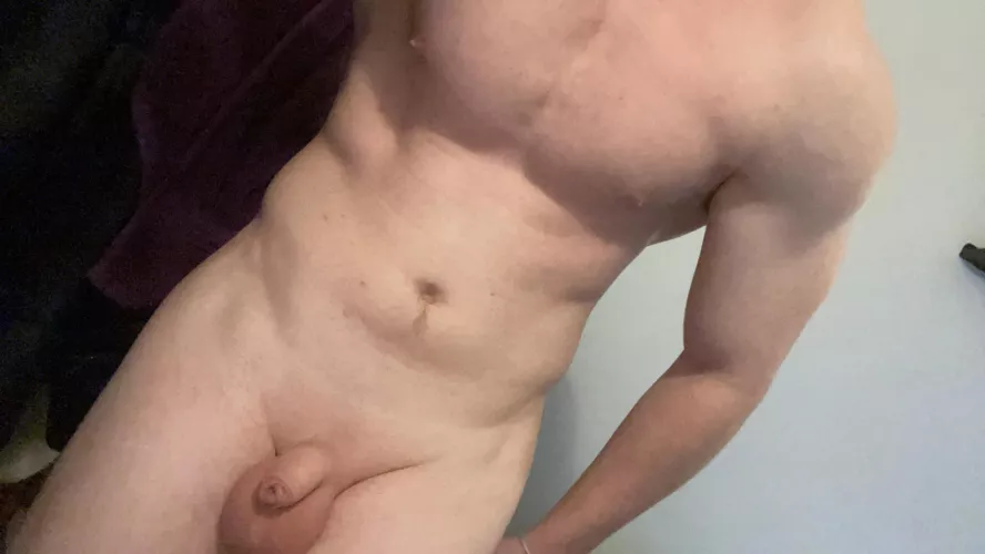 Big body, big dick, big balls by loulous12346