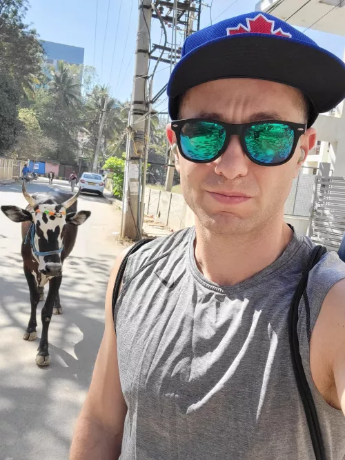 Casual Sunday walk in India by SkiStud11